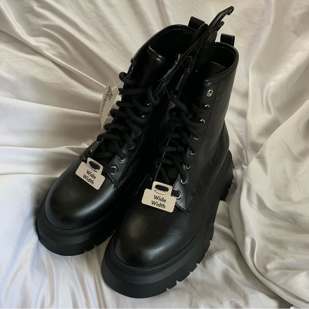 Combat Boots Black Platform Wide Lace Zip Chunky NWT No Boundaries 10 Wide - Picture 10 of 10